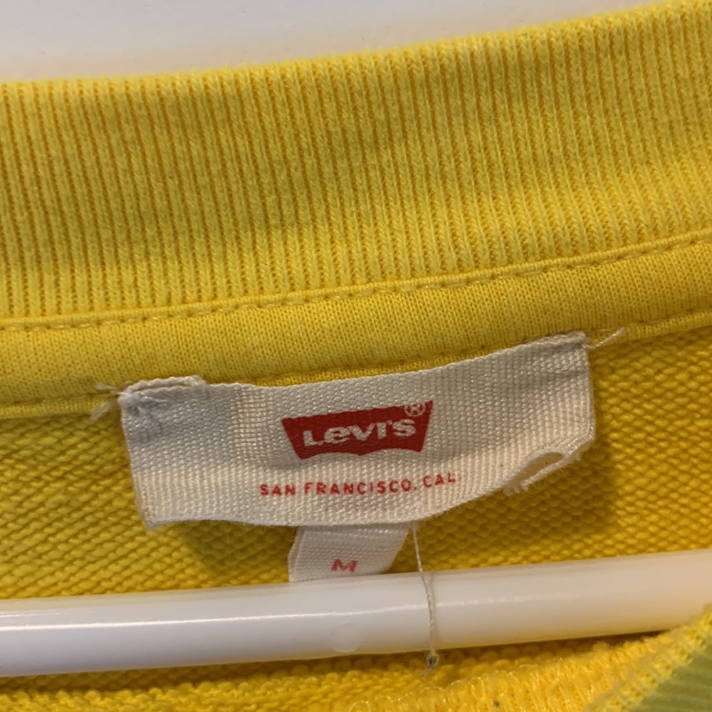 Levi’s Snoppy Oversized Crewneck - Picture 3 of 4